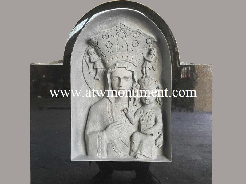 USM004-Indian Black Granite Relief Carving of Our Lady of Czestochowa with Child Tombstone