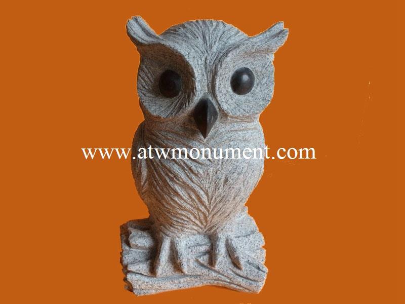 Light Grey Granite Owl Carving